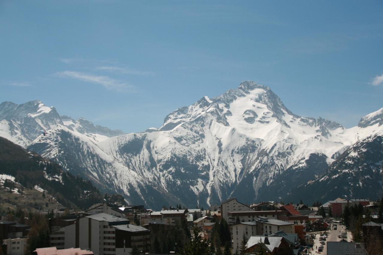 Votre Hebergement Au Coeur Des Deux Alpes Les Deux Alpes Exterior foto